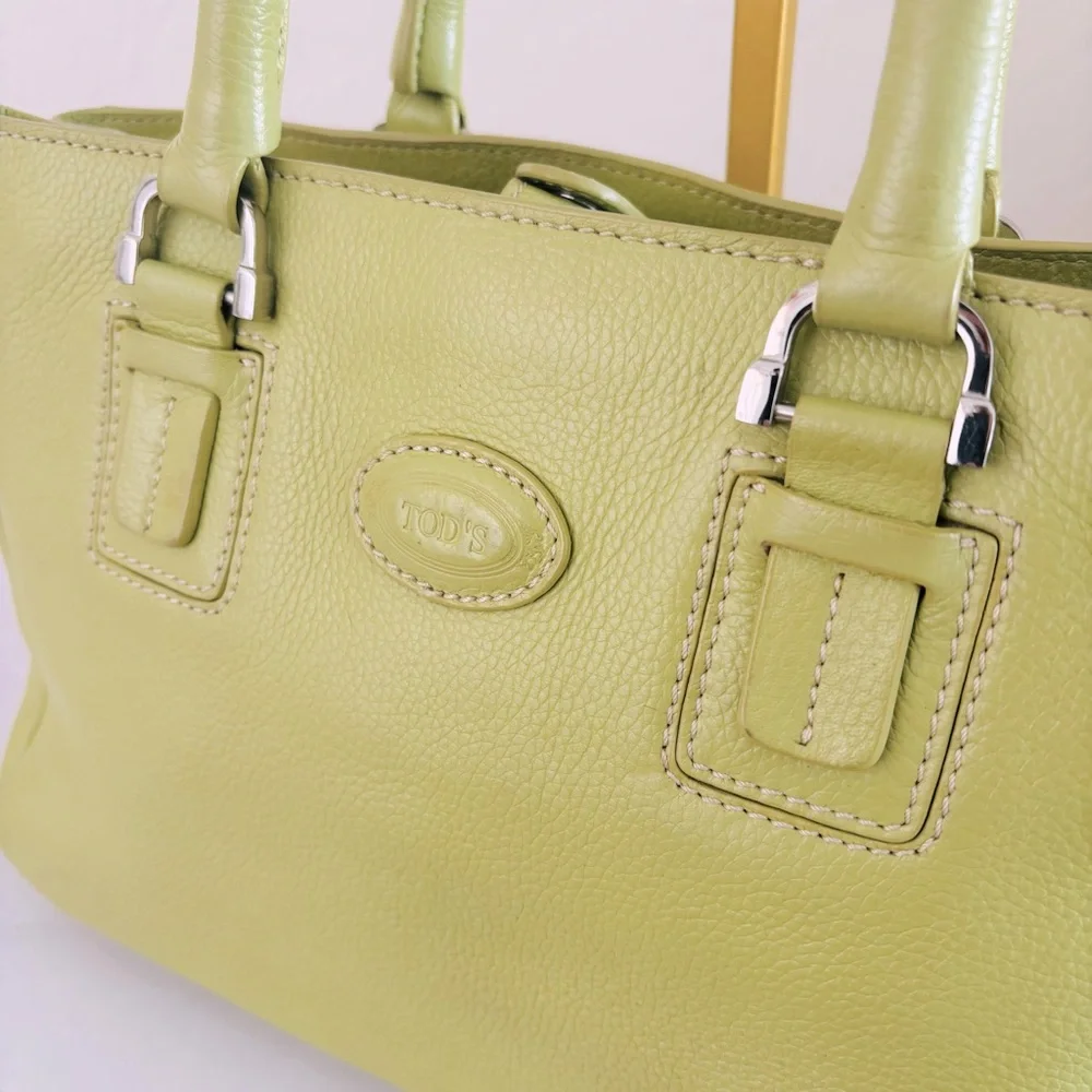 Tod’s Authentic Lime Green Leather Tote Handbag Bag Silver Hardware Women’s Rare